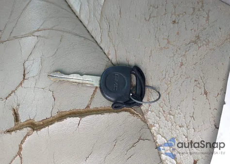 2002 GMC Yukon Slt z USA, uszkodzony, nr VIN 1GKEK13Z02R262765